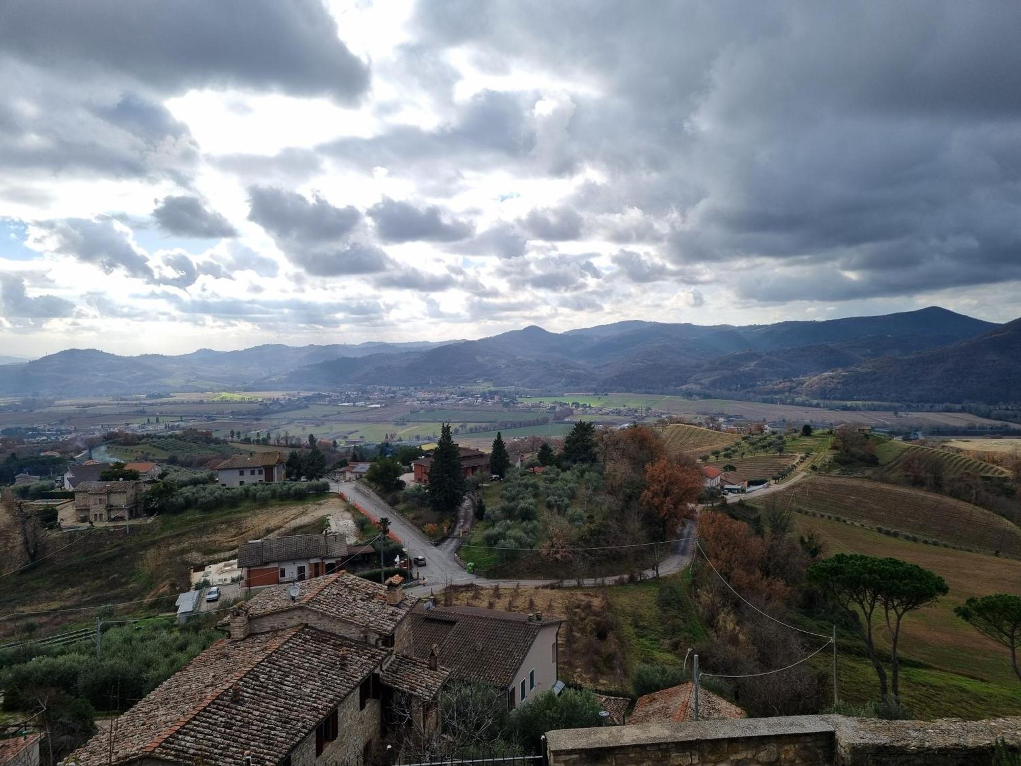 Vesionica Holiday House Perugia Civitella Benazzone 外观 照片